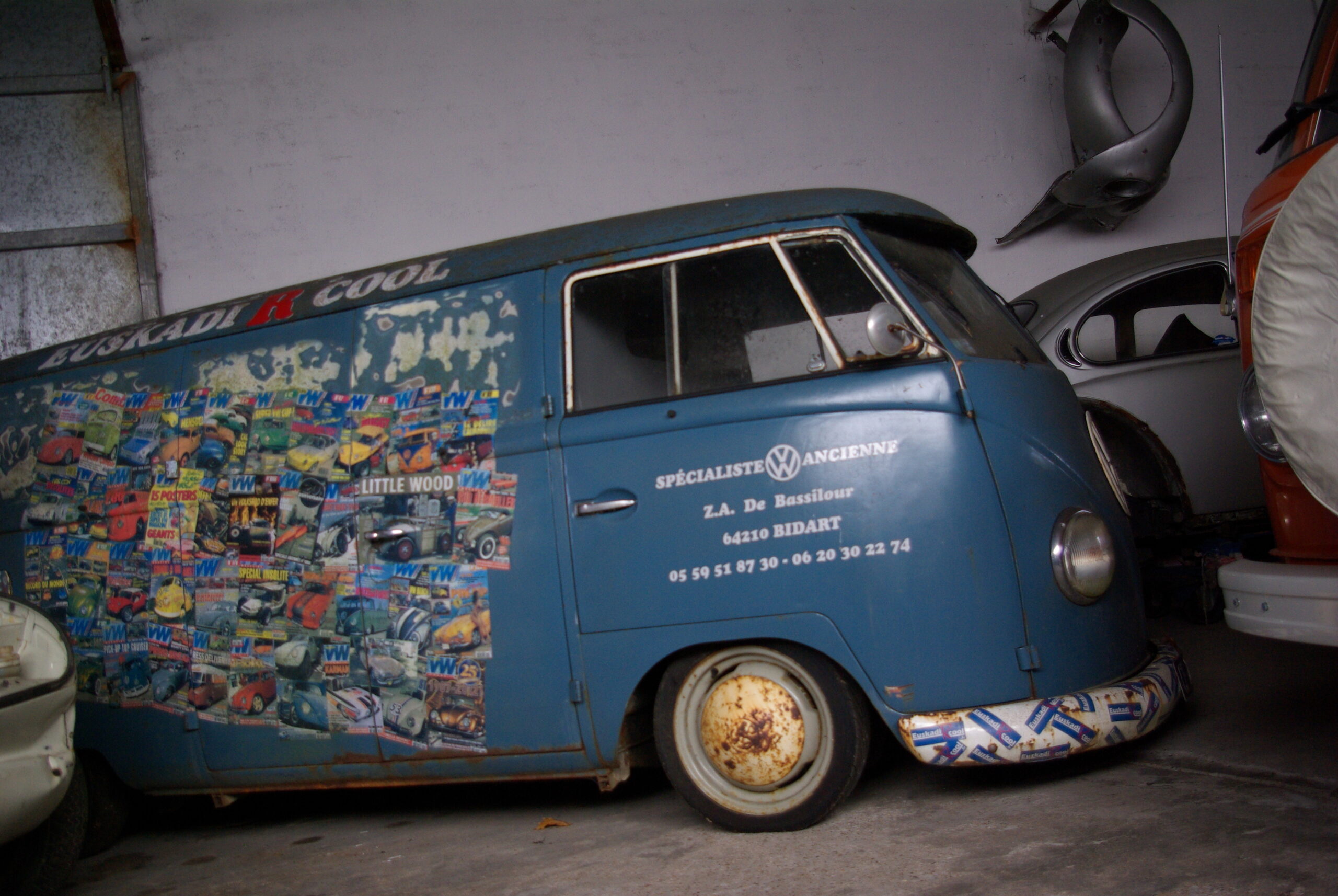 Carrosserie Volkswagen Cox en cours de restauration — Euskadi R Cool